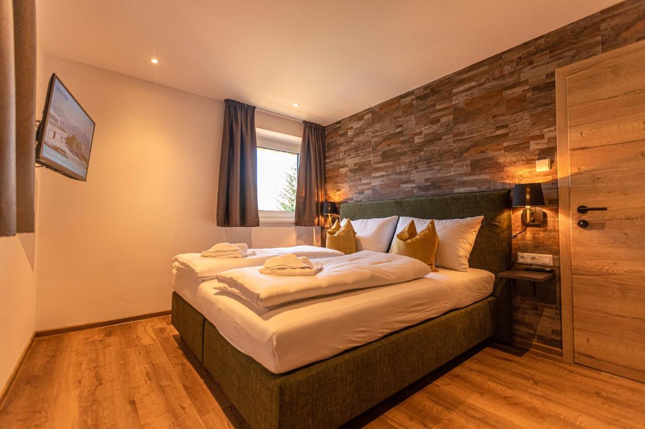 Tevini Boutique Suites By We Rent Zell am See Eksteriør billede