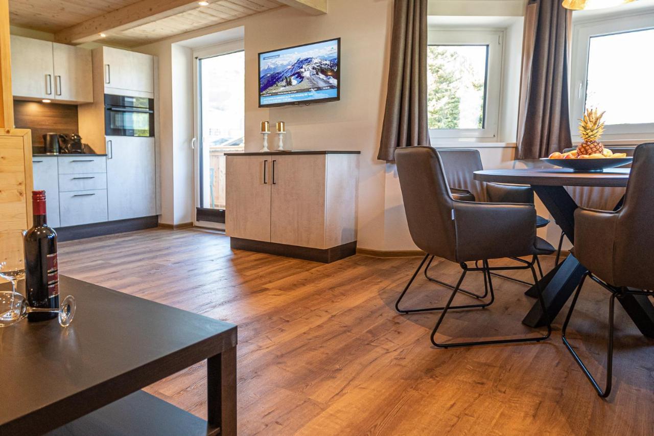Tevini Boutique Suites By We Rent Zell am See Eksteriør billede
