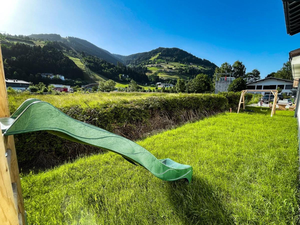 Tevini Boutique Suites By We Rent Zell am See Eksteriør billede